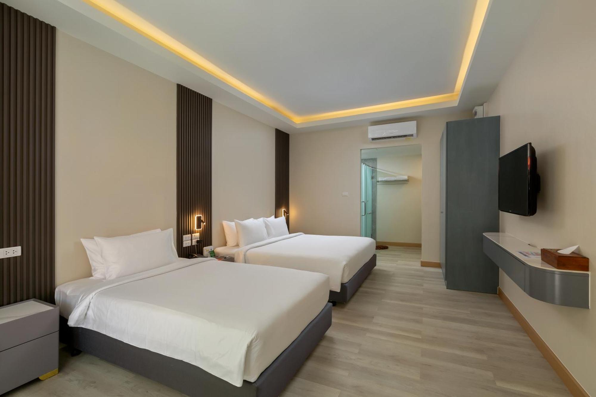 Nai Yang Beach Resort And Spa Exterior foto